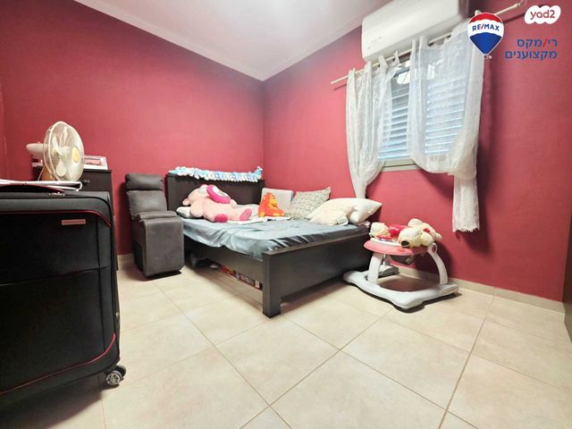 דירה, נחל פרת, אחוזת דניה, חדרה