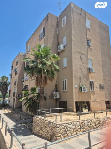 דירה, בזל 67, שכונה א', באר שבע