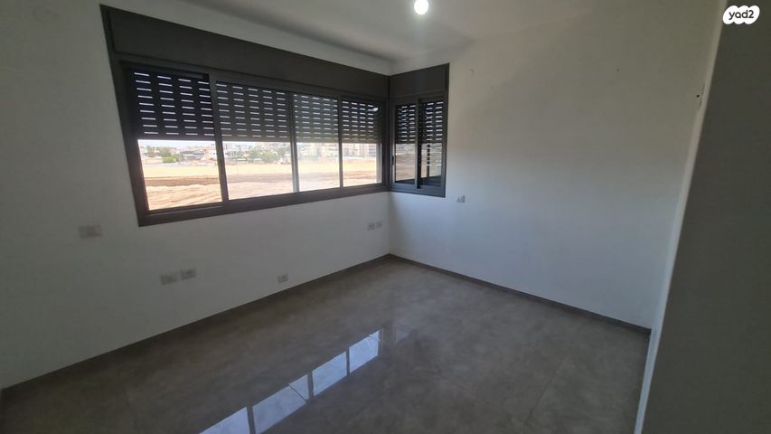 דירה, הדקלים, קרית אתא