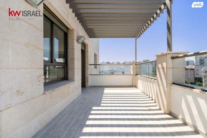 גג/ פנטהאוז, שלונסקי, נאות שקמה, ראשון לציון