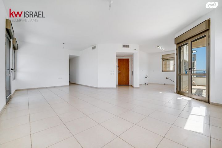 גג/ פנטהאוז, שלונסקי, נאות שקמה, ראשון לציון