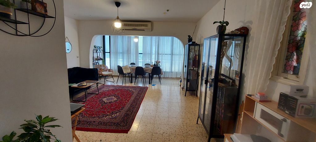 קיבוץ גלויות 