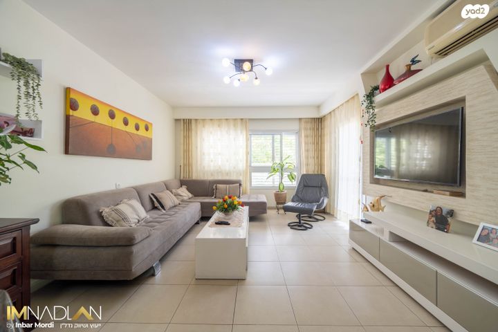 יוסף אהרונוביץ' 4