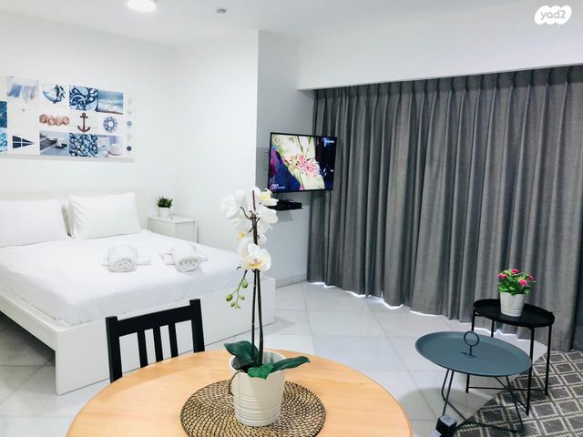 דירה, השונית, מרינה, הרצליה