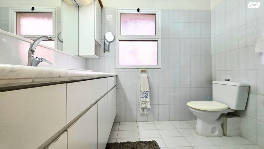 בית פרטי/ קוטג', סביון