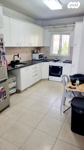 דירה, זאב שרף, פסגת זאב, ירושלים