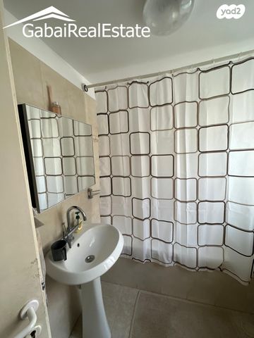 דירה, אבן עזרא, רחביה, ירושלים