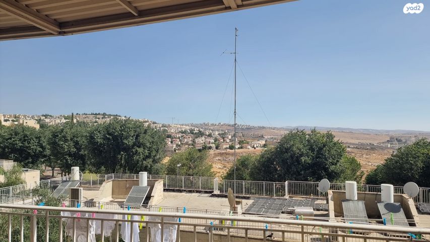 דירה, זאב שרף, פסגת זאב, ירושלים