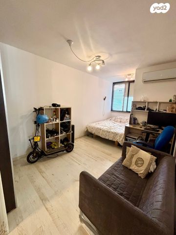 דירה, בנימיני, נחלת יצחק, תל אביב יפו