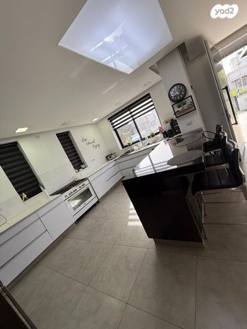 בית פרטי/ קוטג', בת הדר, בת הדר