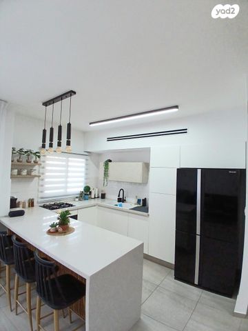 דירה, נתיבות