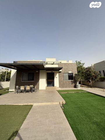 בית פרטי/ קוטג', בת הדר, בת הדר