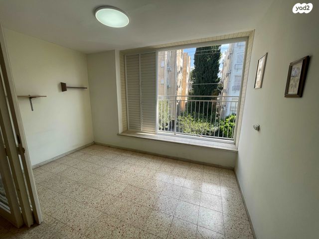 דירה, אימבר, פועלים א, כפר סבא