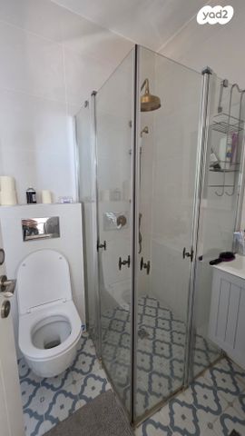 דירה, הרב אוורבוך, הדר, רמת השרון