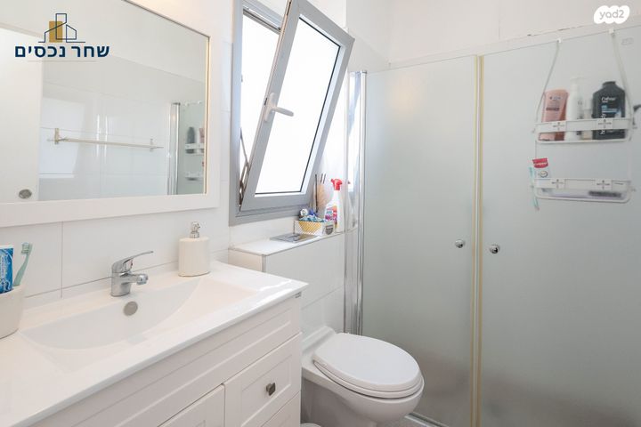 דירה, מתחם 1200, הוד השרון