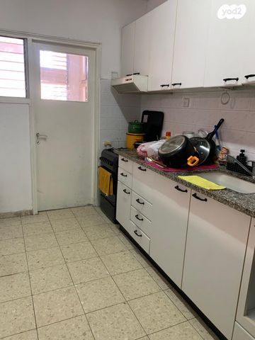 דירה, הרצוג, רסקו א', חולון