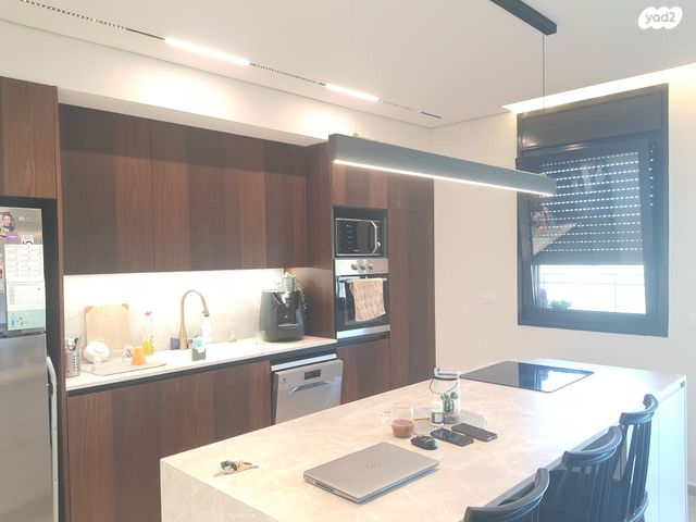 דירה, אבנר חי שאקי, גילה, ירושלים