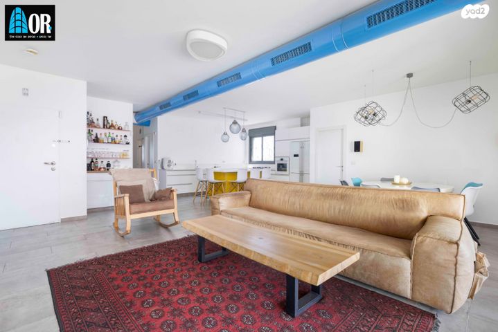 גג/ פנטהאוז, אודם, צמרות המושבה, באר יעקב