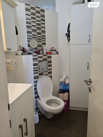 דירה, שדרות משה שרת, קרית ים ב', קרית ים