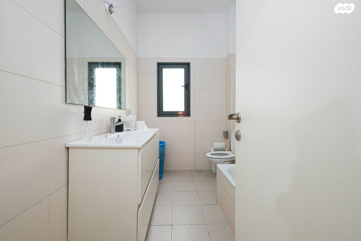 דירת גן, נחל בניאס 10, אגמים, נתניה