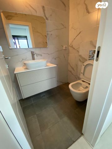 דירה, שדרות הרצל, קרית משה, ירושלים