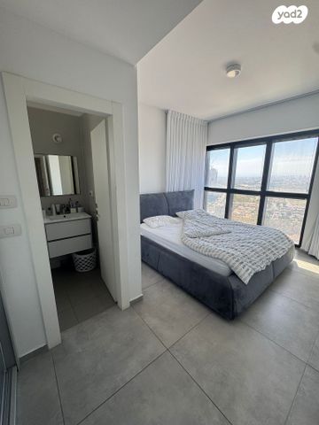 דירה, יוחנן הסנדלר, דרום חדש, פארק הים, בת ים