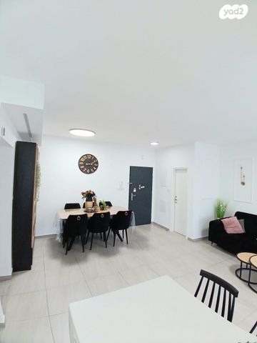 דירה, נתיבות