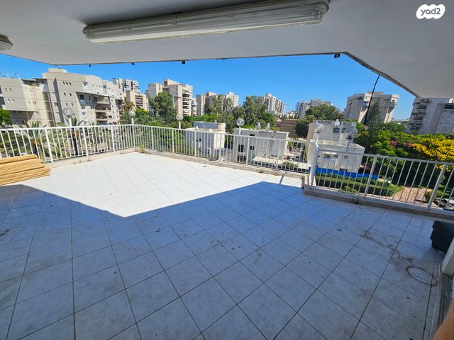 גג/ פנטהאוז