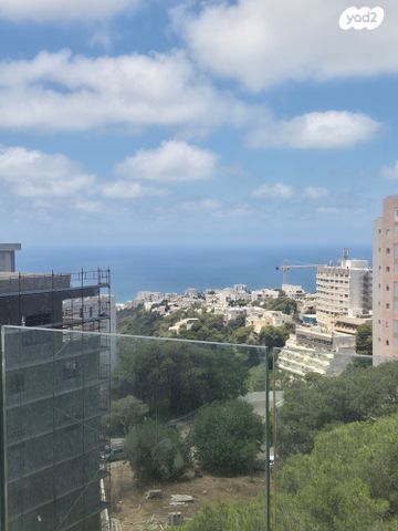 גג/ פנטהאוז, כבירים, חיפה