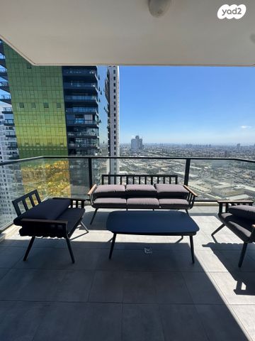 דירה, יוחנן הסנדלר, דרום חדש, פארק הים, בת ים