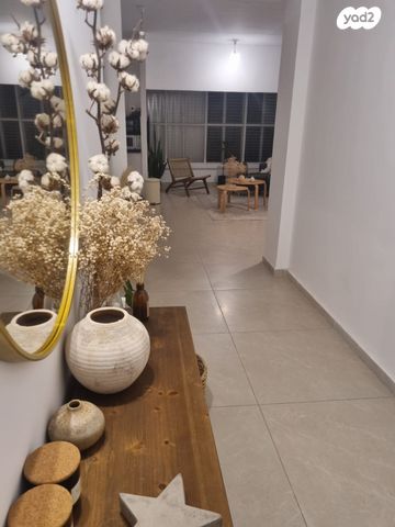 דירה, קורולנקו 4, הצפון הישן - דרום, תל אביב יפו