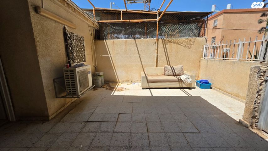 דו משפחתי, משעול סוכות, שכונה ד', באר שבע