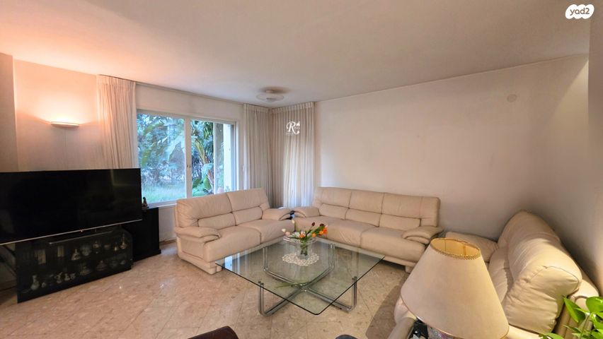 בית פרטי/ קוטג', סביון