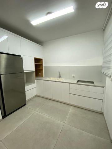 דירה, שדרות הרצל, קרית משה, ירושלים