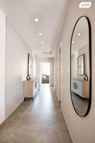 בניין מגורים, אגריפס, מחנה יהודה - לב העיר, ירושלים