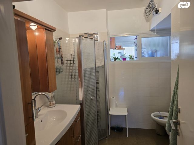 דירה, שדרות משה שרת, קרית ים ב', קרית ים