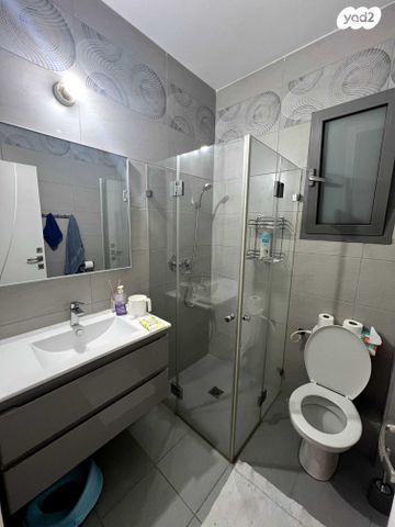 דירה, פתח תקווה