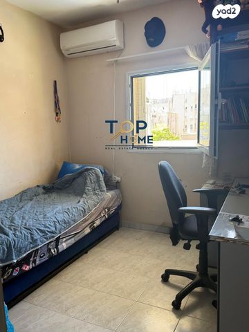 דירה, שדרות ז'בוטינסקי, מרכז העיר דרום, נתניה