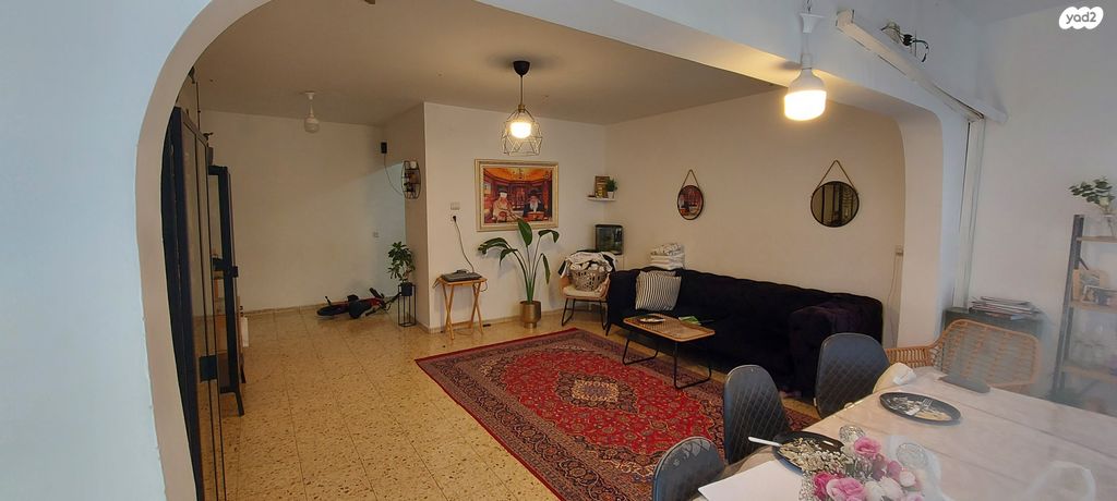 דירה, קיבוץ גלויות, רסקו ב', חולון