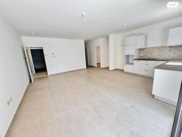 דירה, ראשונים, ראשון לציון