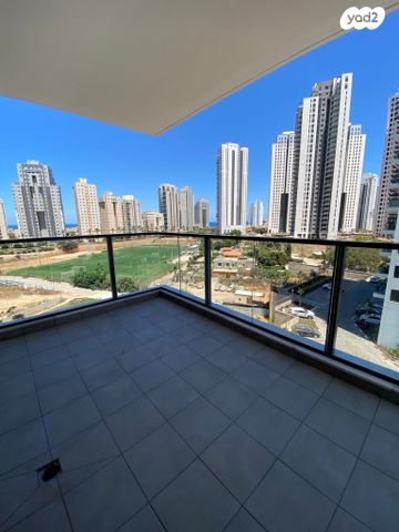 אמנון ליפקין שחק 1