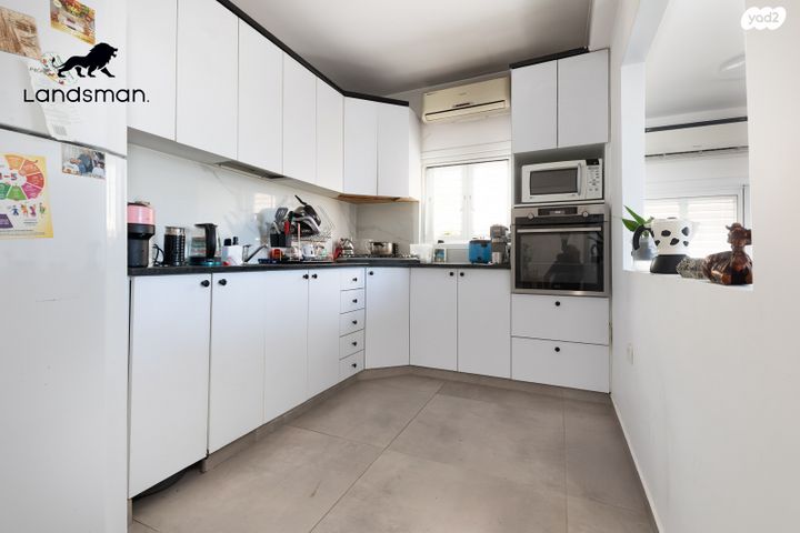 דירה, קרל נטר, אברמוביץ', ראשון לציון