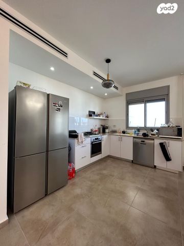 דירה, נחל דולב, שדרות