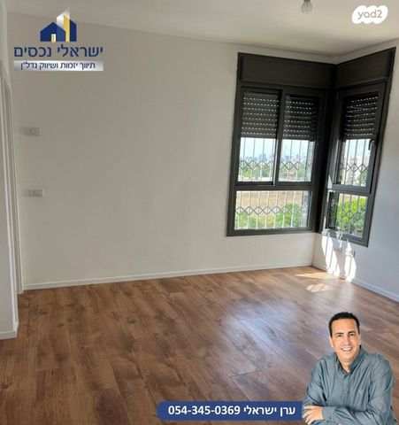 דירה, אפרים קציר, מתחם 1200, הוד השרון