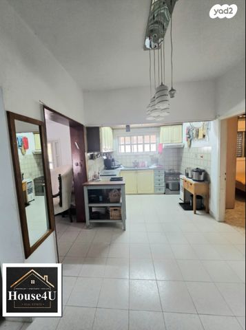 גג/ פנטהאוז, נוף ים, הרצליה