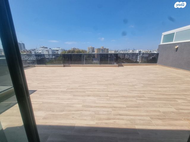 גג/ פנטהאוז, דוד רמז, נווה רמז, חולון