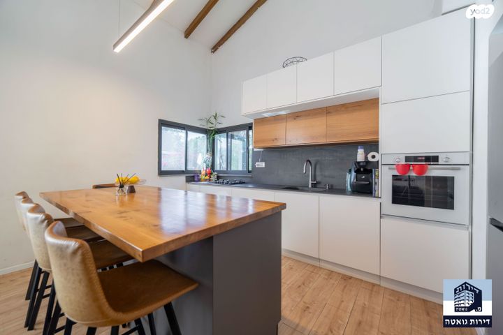 בית פרטי/ קוטג', נווה עוז, פתח תקווה