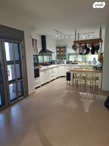 בית פרטי/ קוטג', כזיב, הנחלים, כפר ורדים