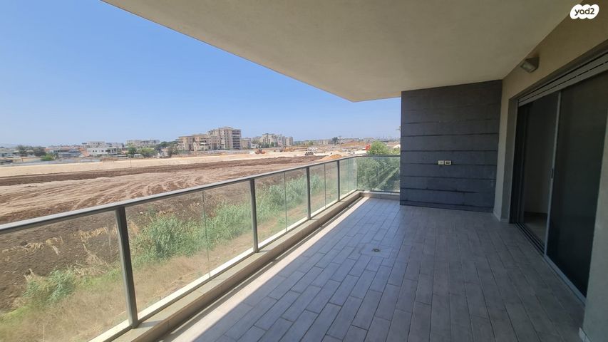 דירה, הדקלים, קרית אתא