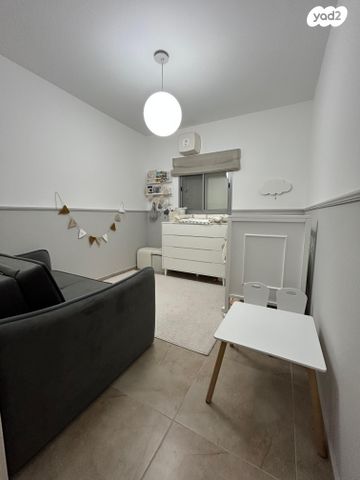 דירה, נחל דולב, שדרות